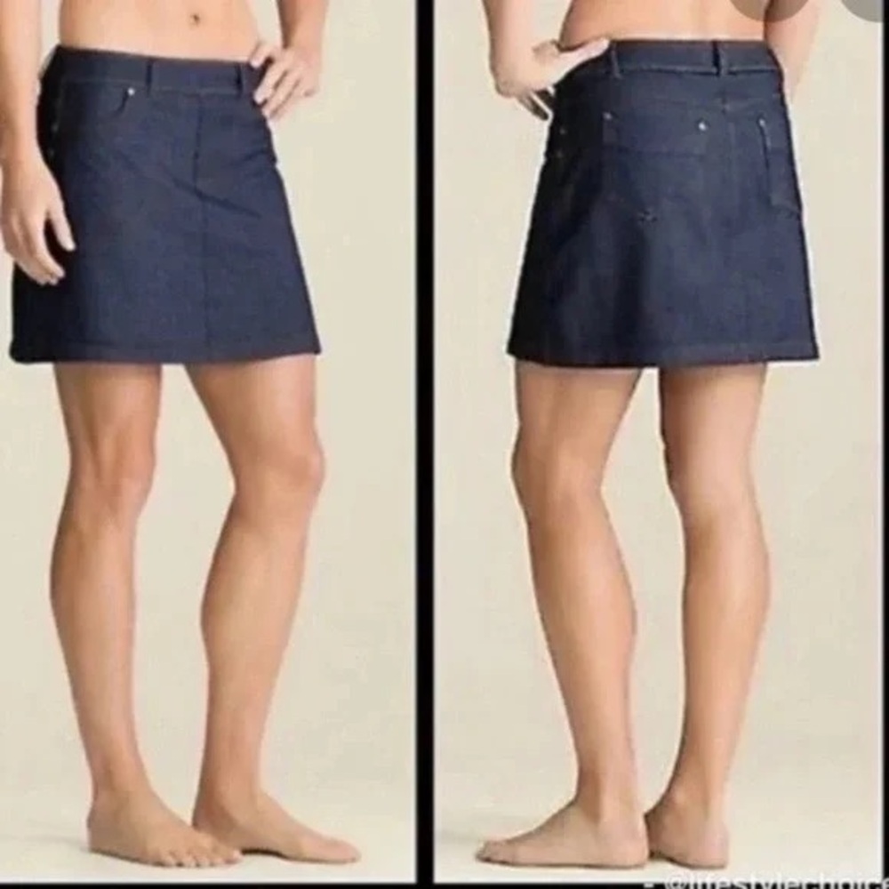 Athleta Bettona Dark Blue Denim-look Skort - Picture 2 of 12
